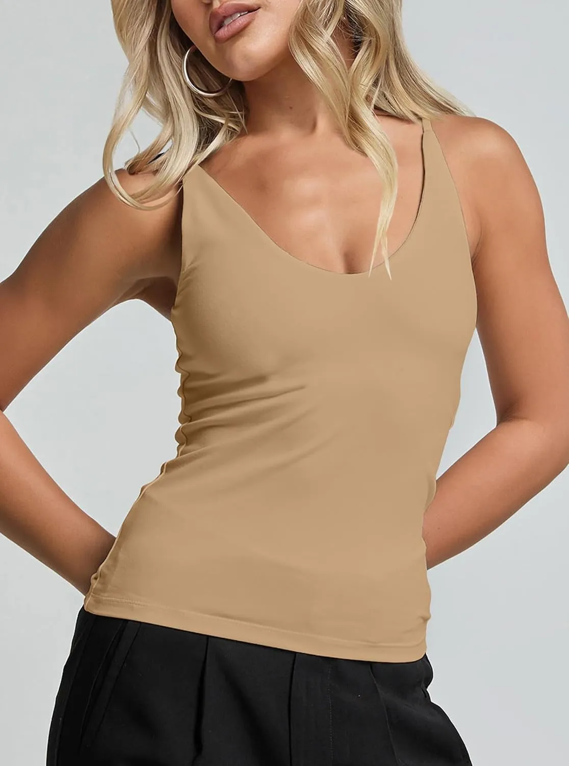 CSDAJIO Women's Sexy Scoop Neck Adjustable Spaghetti Strap Fitted Tank Top Double Lined Seamless Cami Sleeveless Shirt