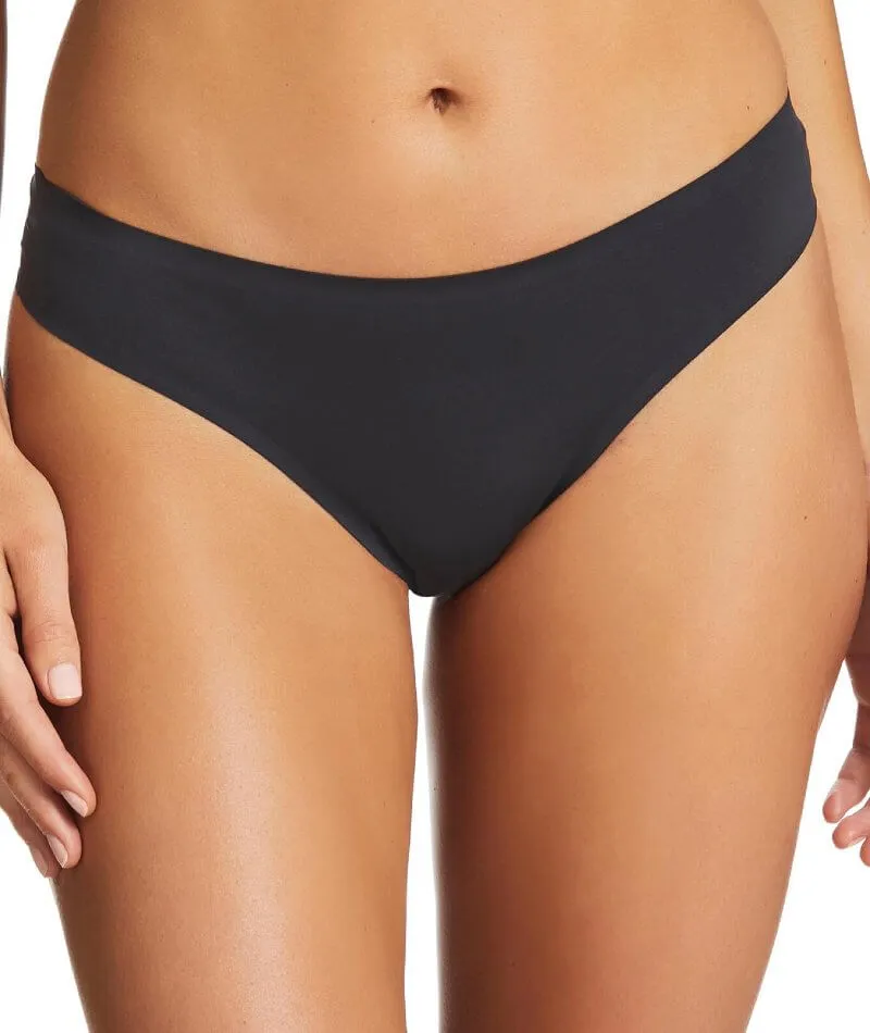 Finelines Invisibles Thong - Black