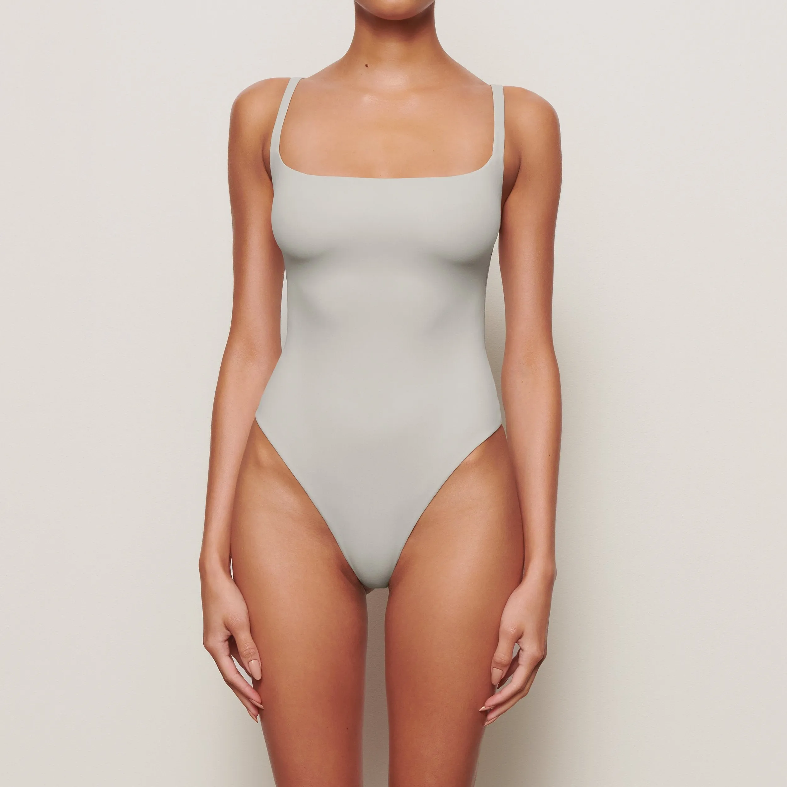 FITS EVERYBODY SQUARE NECK BODYSUIT | TALC
