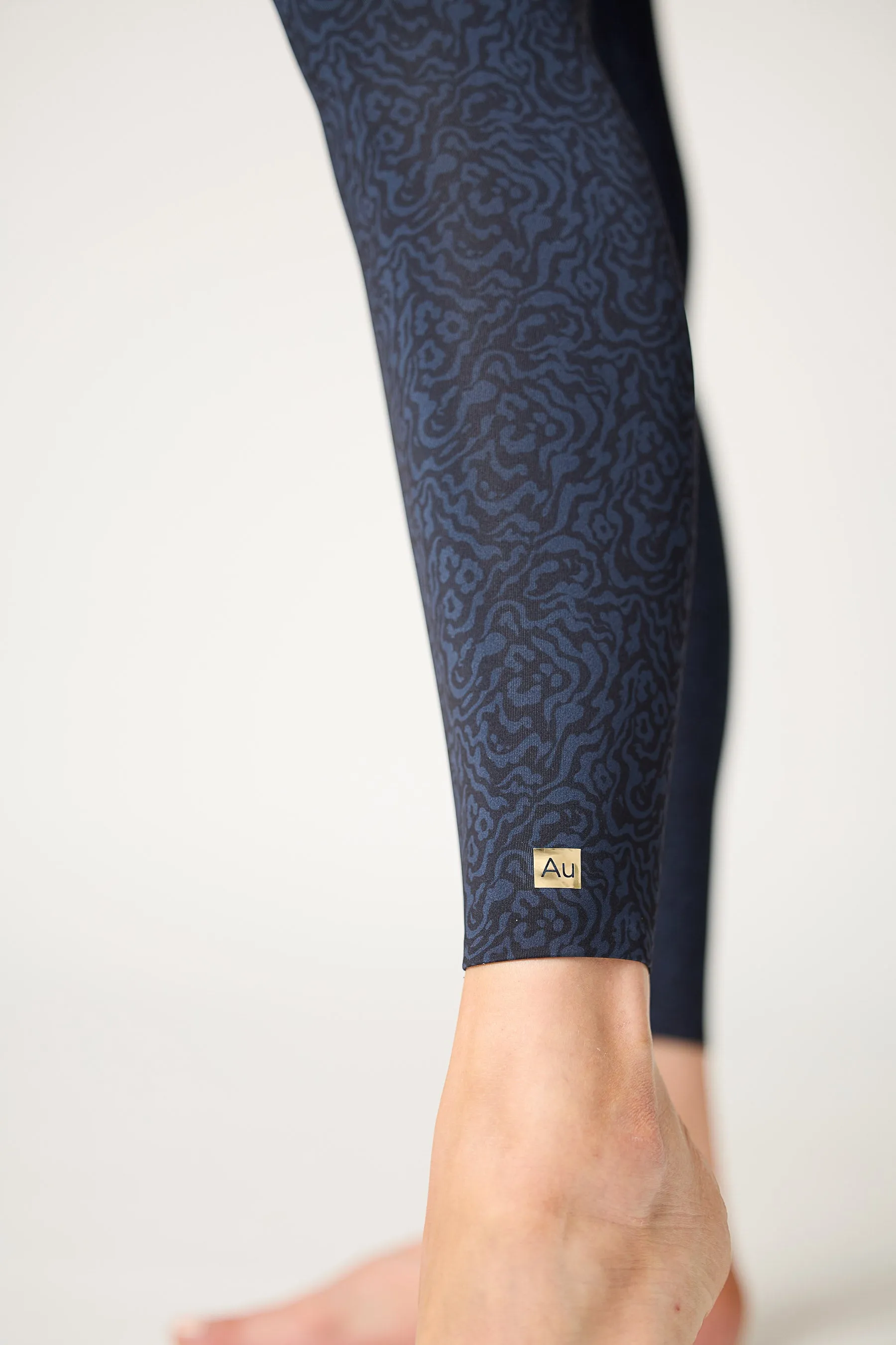 Inspiration full length legging in Navy/Black