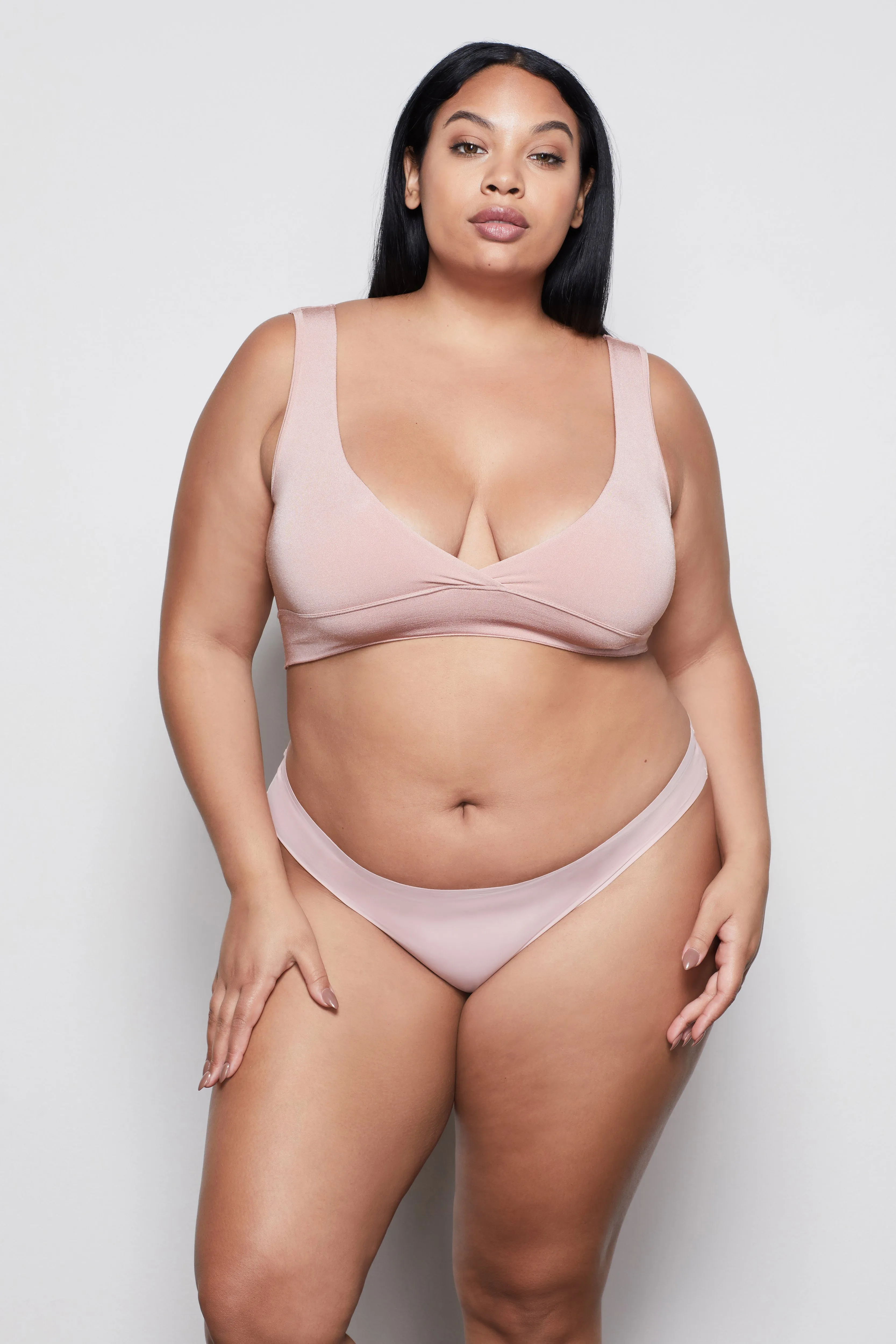 LOW IMPACT THONG | BLUSH001