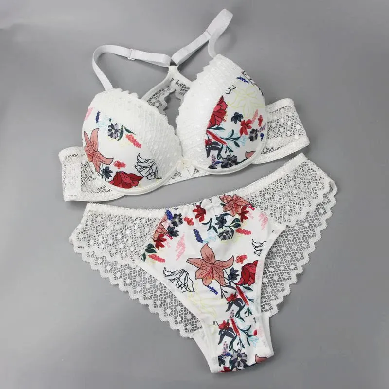 New Sexy G String Underwear For Women Embroidered Thong Hollow Out Lingerie Panties Bra Sets