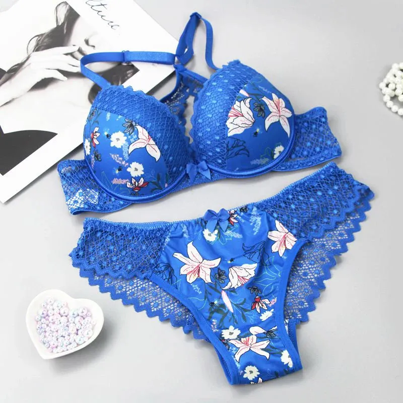 New Sexy G String Underwear For Women Embroidered Thong Hollow Out Lingerie Panties Bra Sets