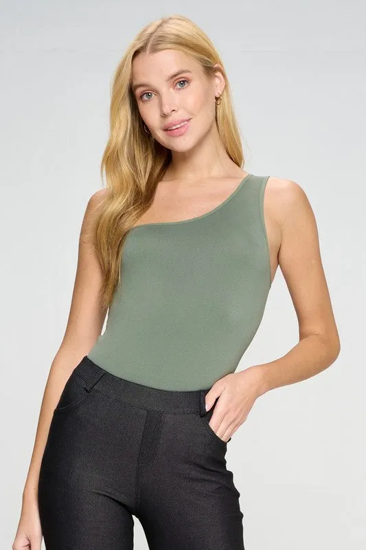 *Online Exclusive* One Shoulder Asymmetrical Bodysuit (Multiple Colors)