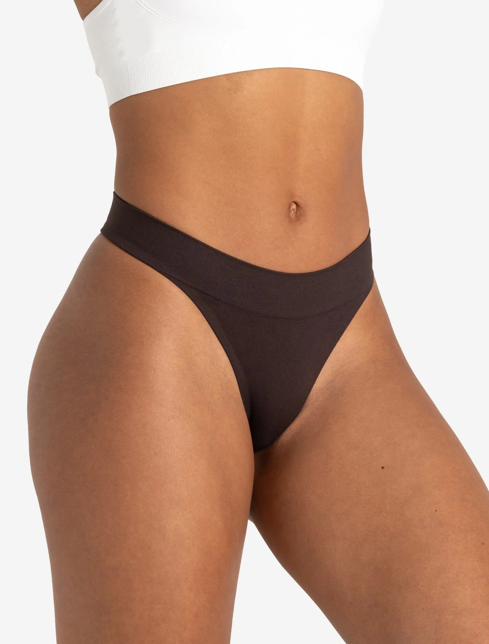 Seamless Thong - Coffee Bean