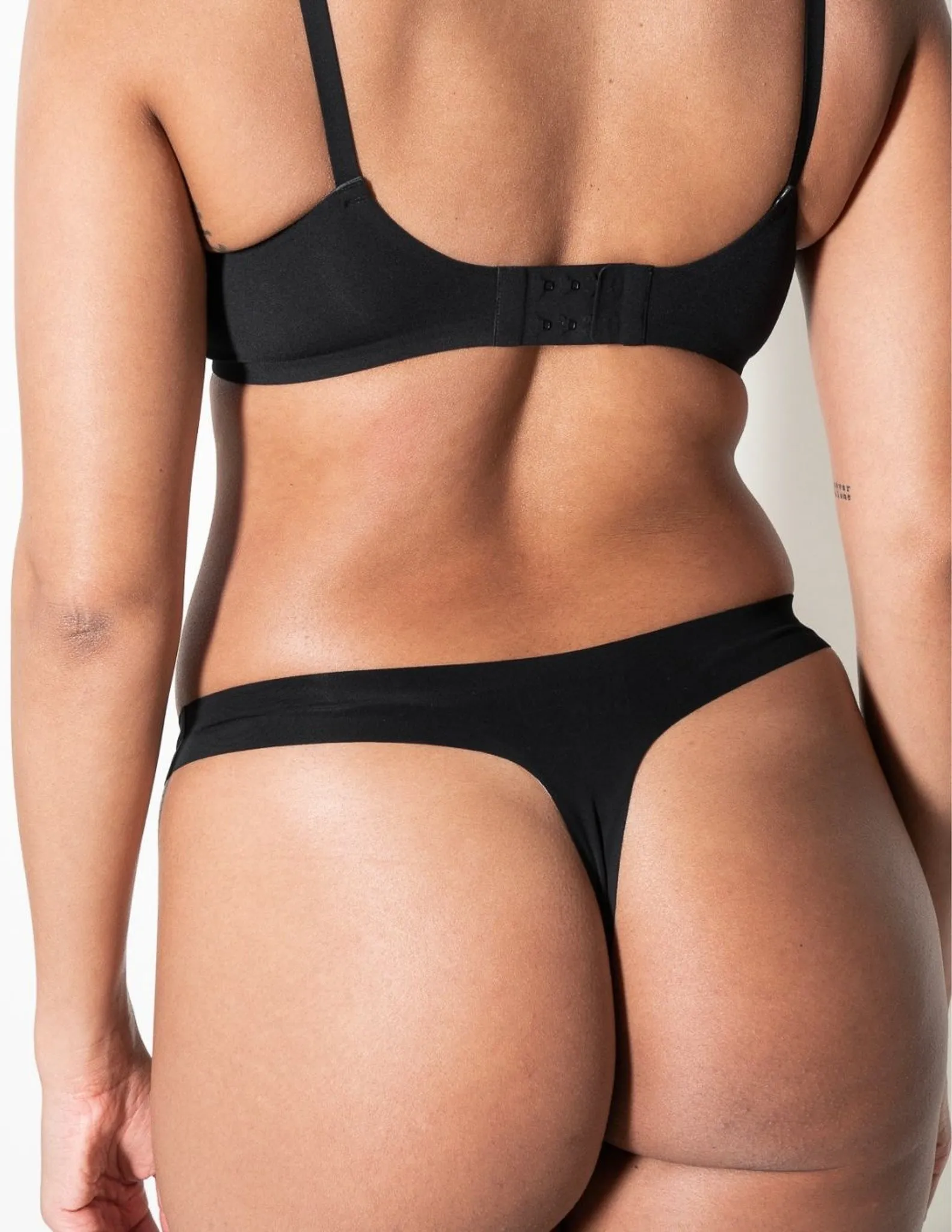 Second Skin Invisible Thong