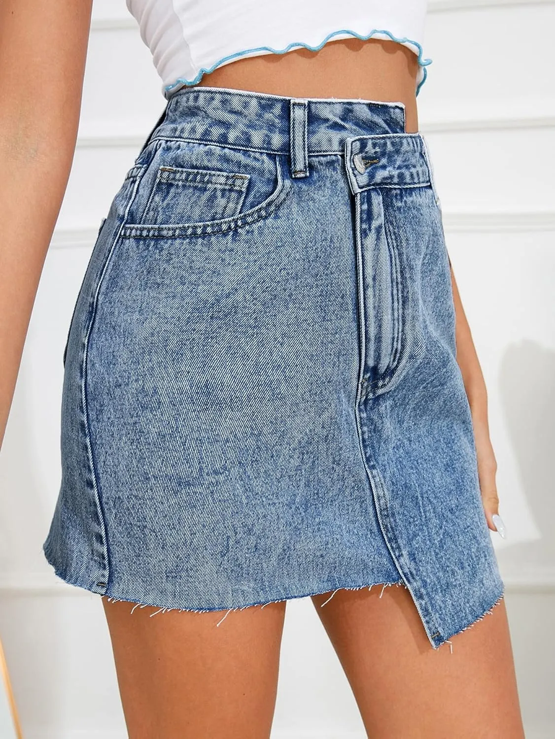 WDIRARA Women's Raw Trim Bodycon Denim Skirt Asymmetrical High Waisted Ripped Mini Jean Skirt with Pocket